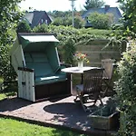 Ferienwohnung Stroenlooper
